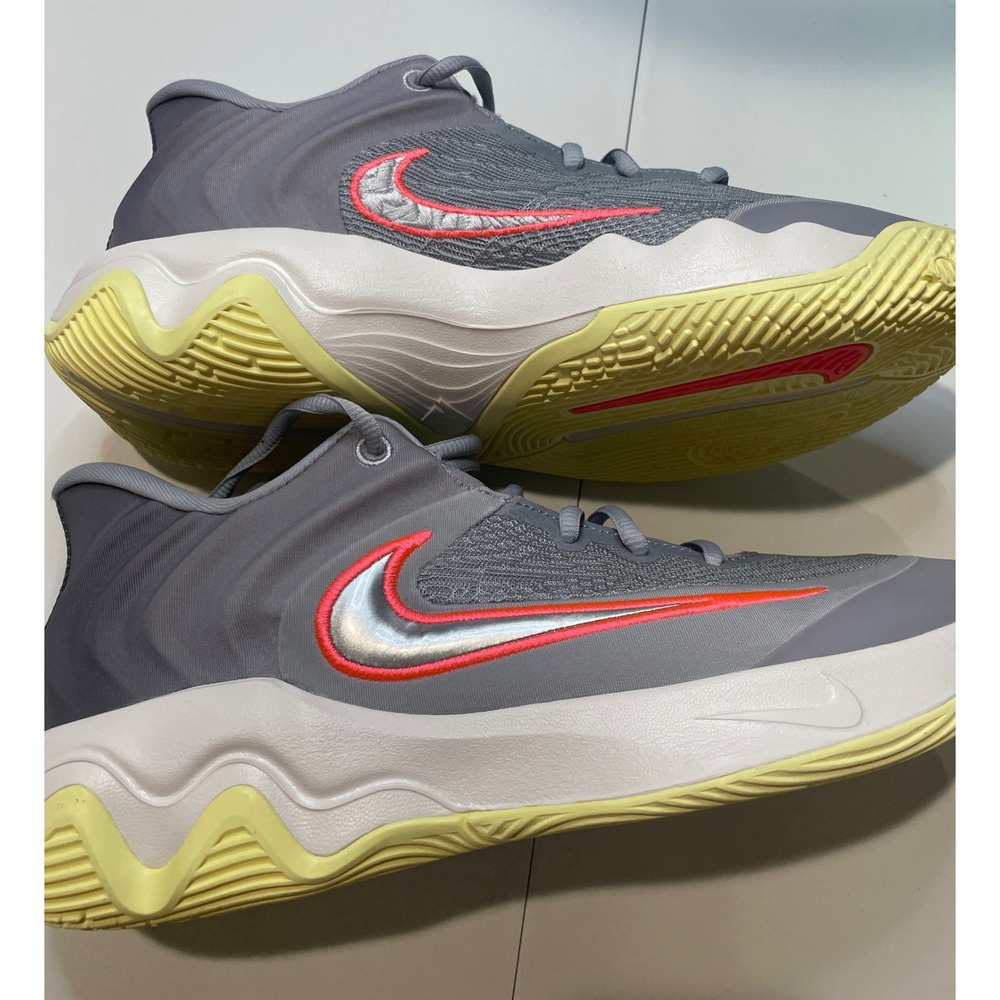 Nike Giannis Immortality 4 Wolf Grey Metallic Silver FQ3680-009 Mens Size 9